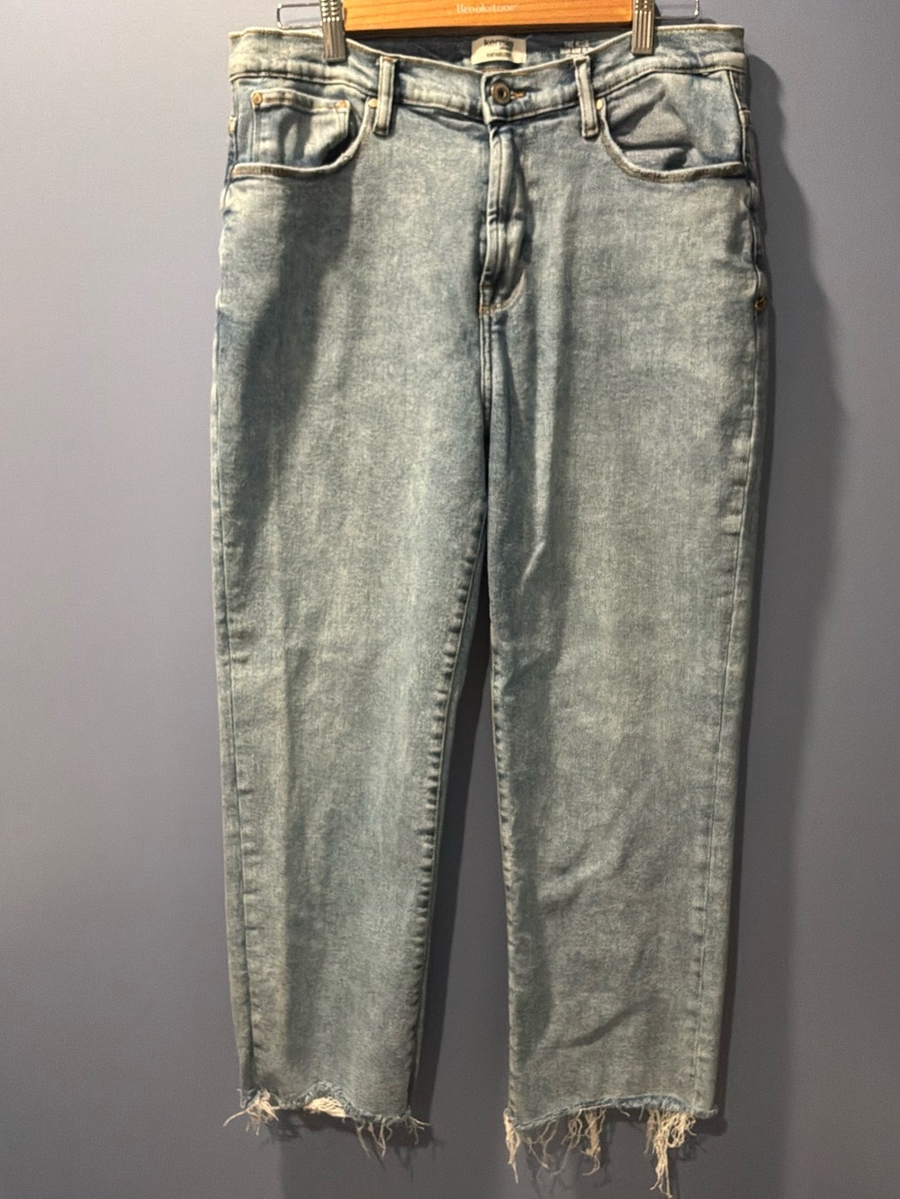 KENSIE Faded Blue Straight Leg Jeans with Frayed Hem